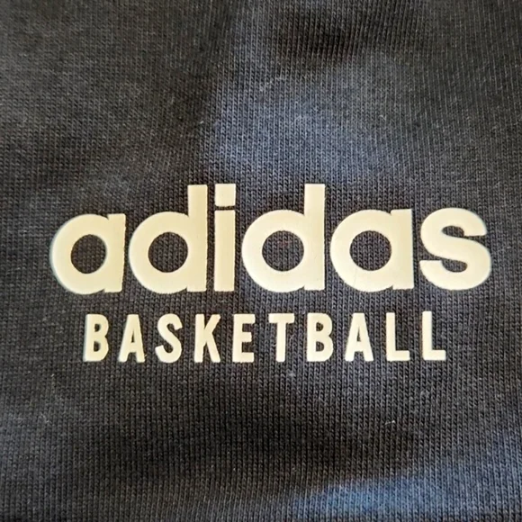 NWT Adidas Basketball Long Sleeve Tee Shirt Black Women's XS - Picture 9 of 11